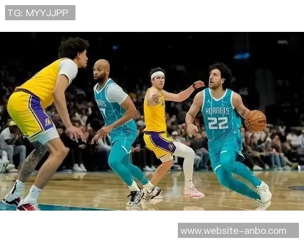 湖人战胜国王快船轻松击败黄蜂骑士大胜爵士展现强劲实力