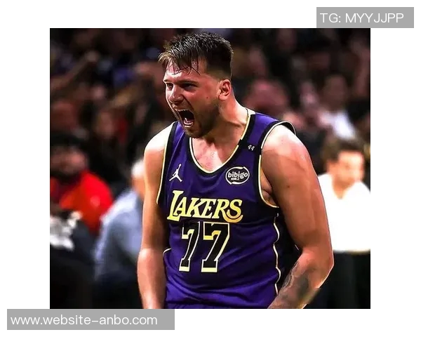 湖人防守漏洞百出东契奇背锅已久非摆烂球队中的最差者